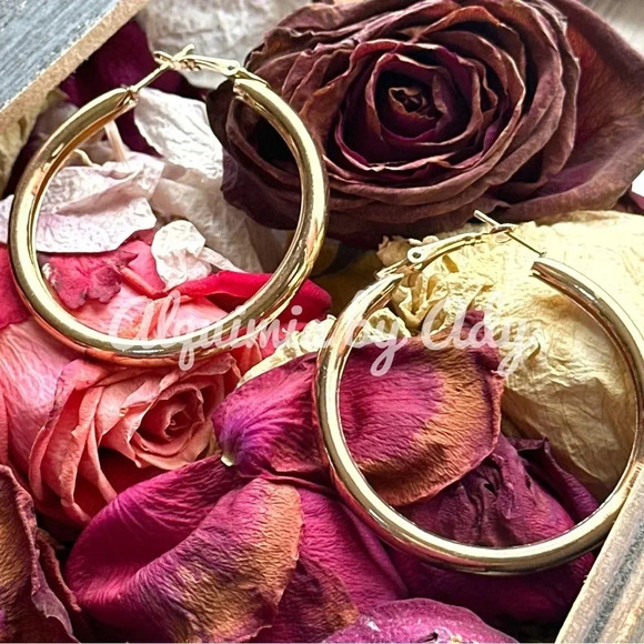 Alquimia Jewelry - chunky gold steel statement hoop earrings/manifesting good fortune